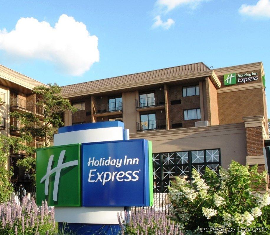 Holiday Inn Express Schaumburg-Rolling Meadows By Ihg Buitenkant foto