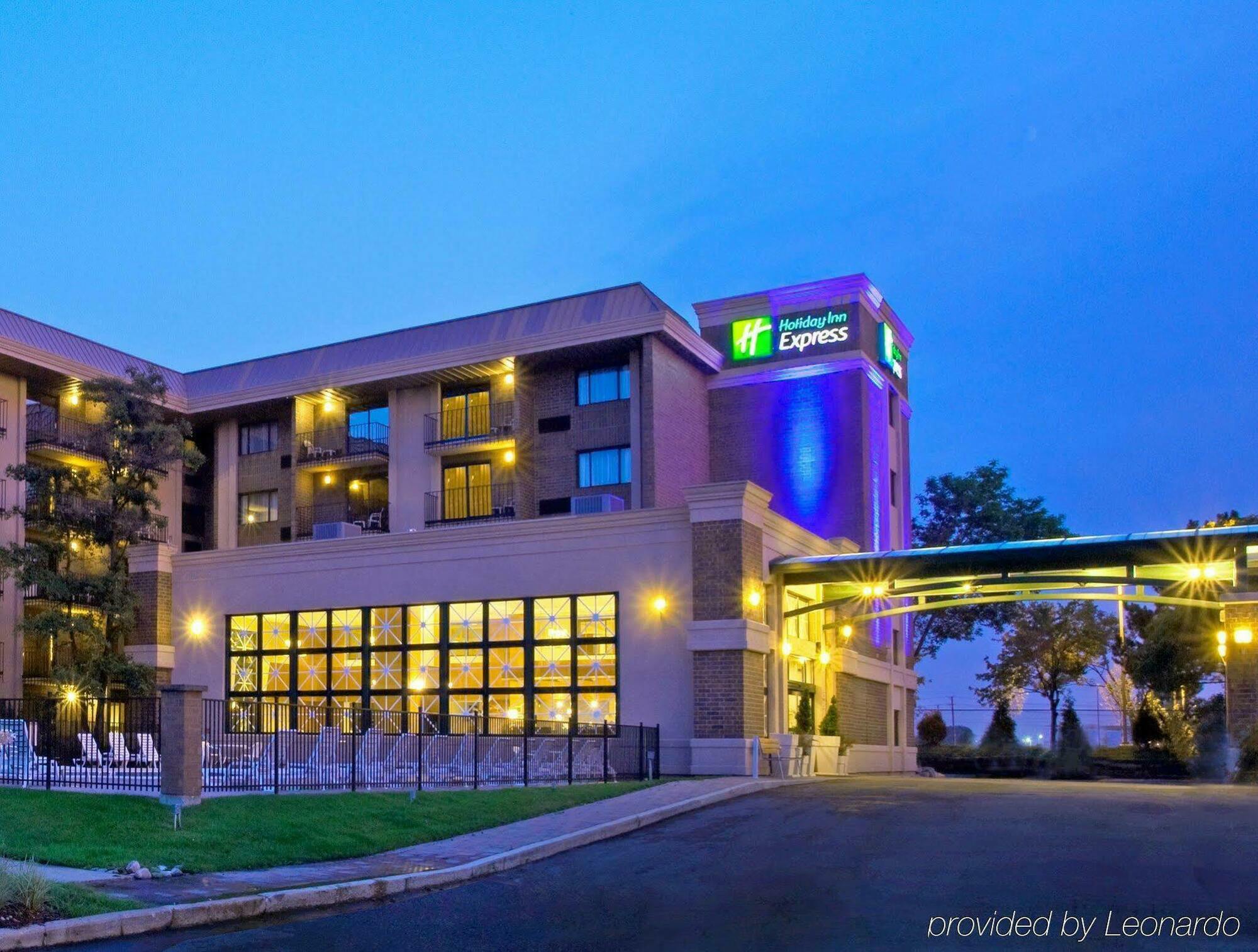 Holiday Inn Express Schaumburg-Rolling Meadows By Ihg Buitenkant foto