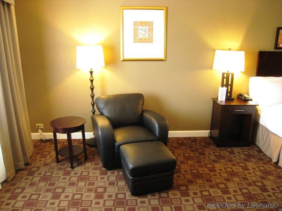 Holiday Inn Express Schaumburg-Rolling Meadows By Ihg Buitenkant foto